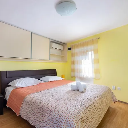 Seaside House Kastel Sucurac, - 19241 בית נופש